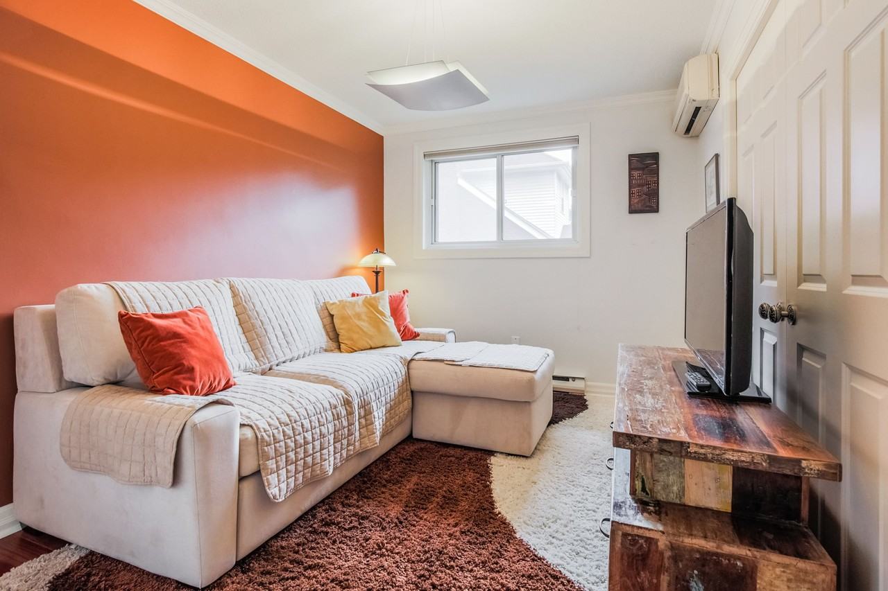 28 - 28 Admiral Road #3 - Photo 6 of 10