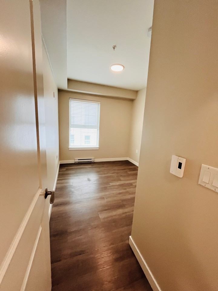 75 Southwest Marine Drive #604 - Photo 5 of 14