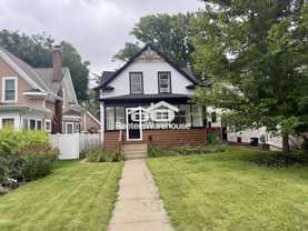 4633 Lyndale Ave S - Photo 1 of 1