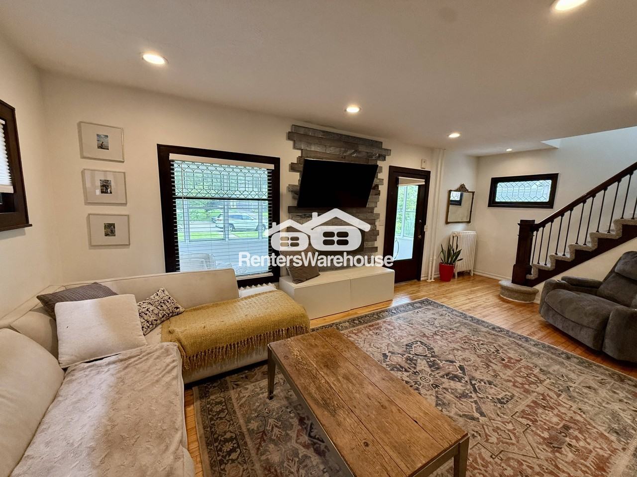 4633 Lyndale Ave S - Photo 3 of 21