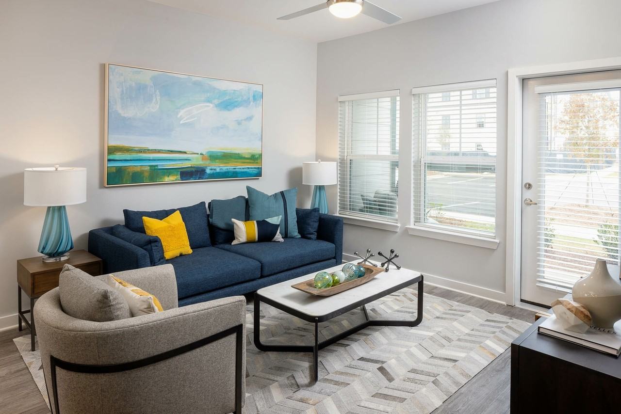 Story Wesley Chapel - Photo 4 of 16