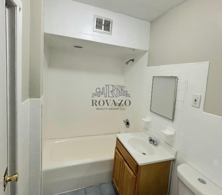 76 North 9th Street #14B - Photo 2 of 5