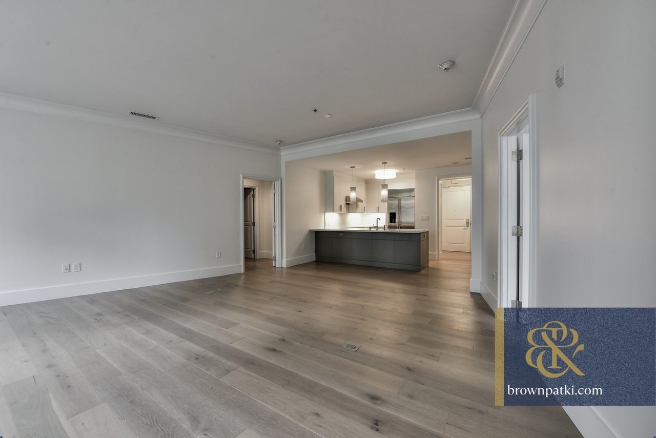 680 Market St #703 - Photo 2 of 14