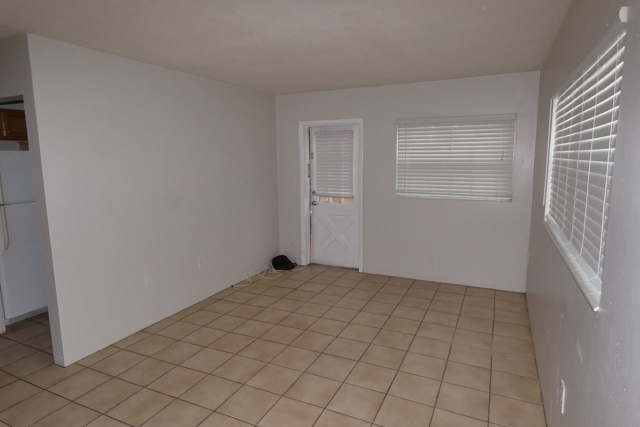 800 Tyrone Boulevard North #A-1 - Photo 2 of 9