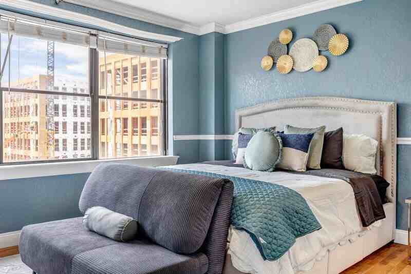 311 W Ashley St - Photo 4 of 27