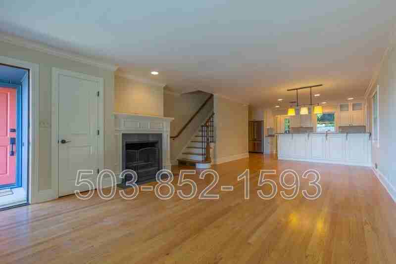 2762 Nw Quimby St - Photo 3 of 14