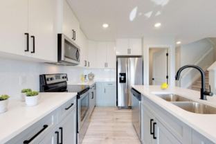 6407 177 Ave Nw - Photo 1 of 1