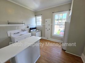 217 W Belmont St #217 - Photo 1 of 1