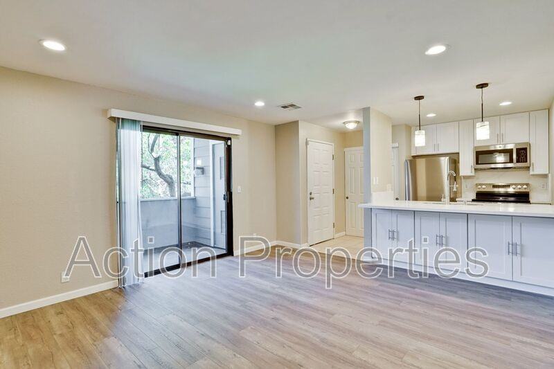 297 Stonegate Cir - Photo 3 of 28