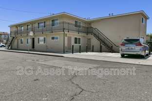 1529 23rd St #B - Photo 1 of 1
