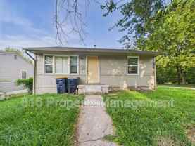 6149 Agnes Ave - Photo 1 of 1