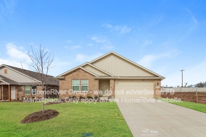 485 Norfolk Dr - Photo 2 of 22