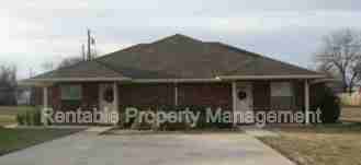 1104 Turkey Creek Ct #B - Photo 1 of 1