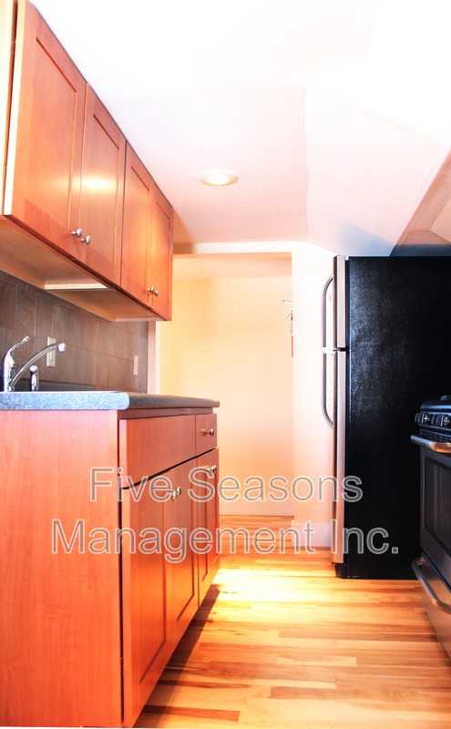 35 N Winooski Ave - Photo 5 of 16