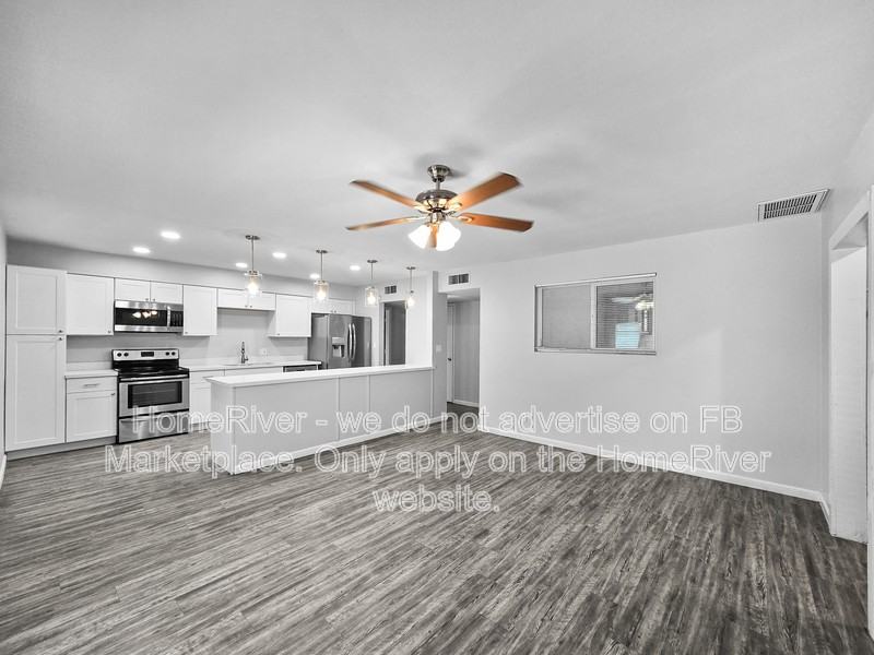 1955 N Robson - Photo 3 of 18