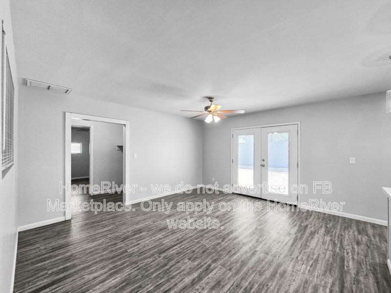 1955 N Robson - Photo 4 of 18