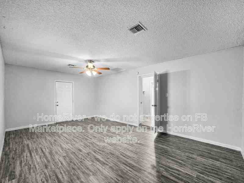 1955 N Robson - Photo 5 of 18