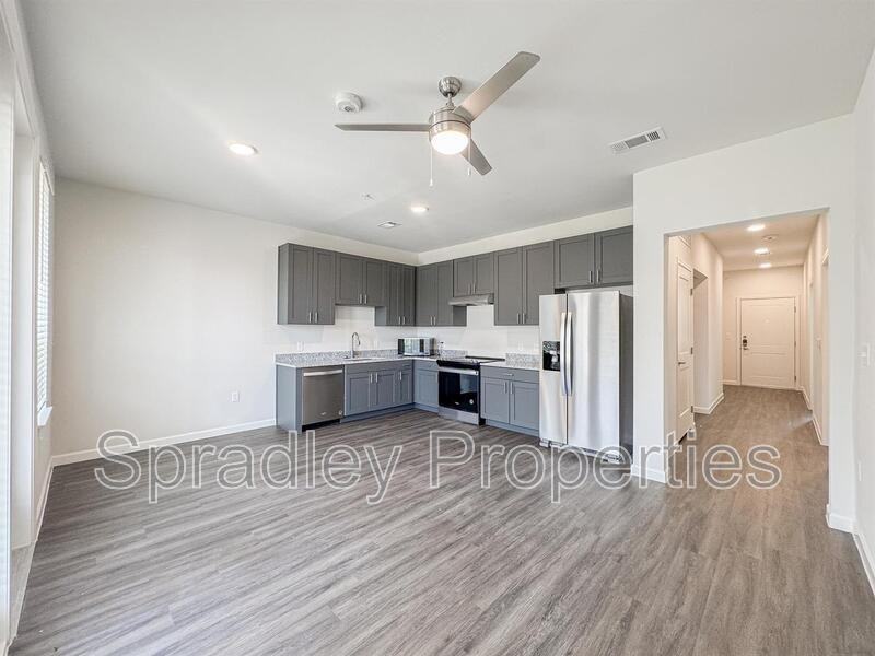 710 Shine St - Photo 2 of 17