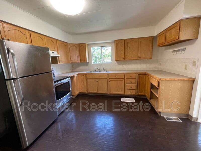 1011 E 12th Ave - Photo 4 of 17