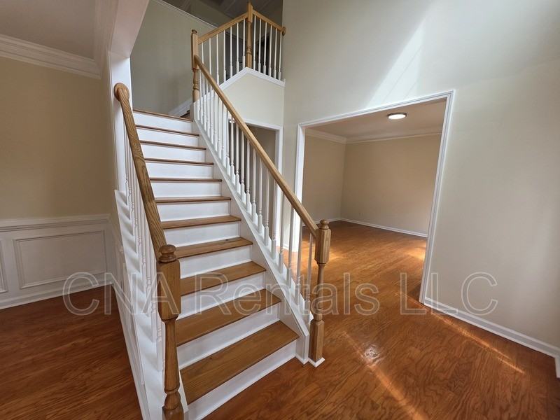 1713 Paramore Pl Ne - Photo 4 of 46