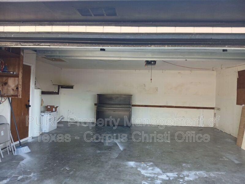 4033 Sandy Hollow Creek Drive - Photo 3 of 24