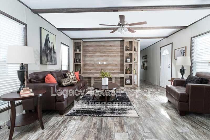 800 N Old Betsy Rd #25 - Photo 2 of 11