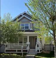 featured image of 1332 74 St Sw