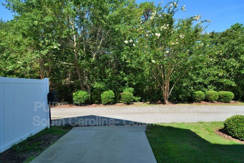 122 Baysdale Dr - Photo 5 of 33