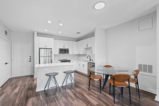 The Avery on Southwestern - Photo 1 of 1