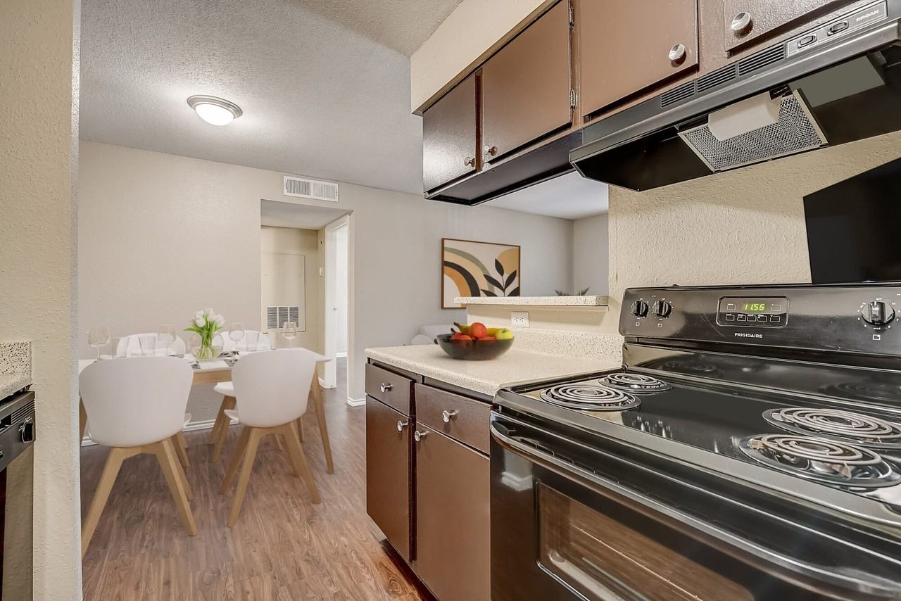 Windmill Terrace - Photo 7 of 22