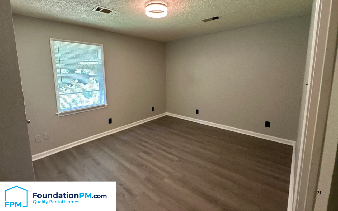 518 Harahan Road - Photo 5 of 15