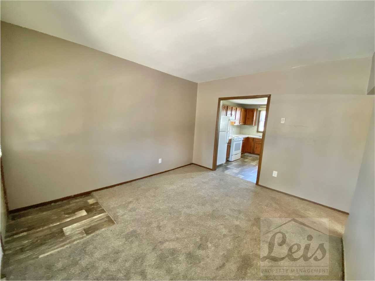 353 Virginia Street - Photo 3 of 14