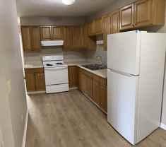 Eaglewood Court Apartments - Photo 1 of 1
