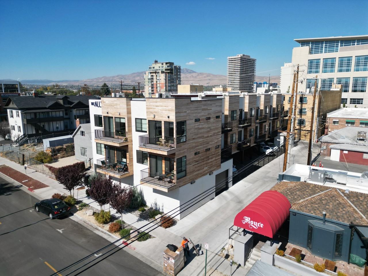 127 Ridge Street - Photo 7 of 28