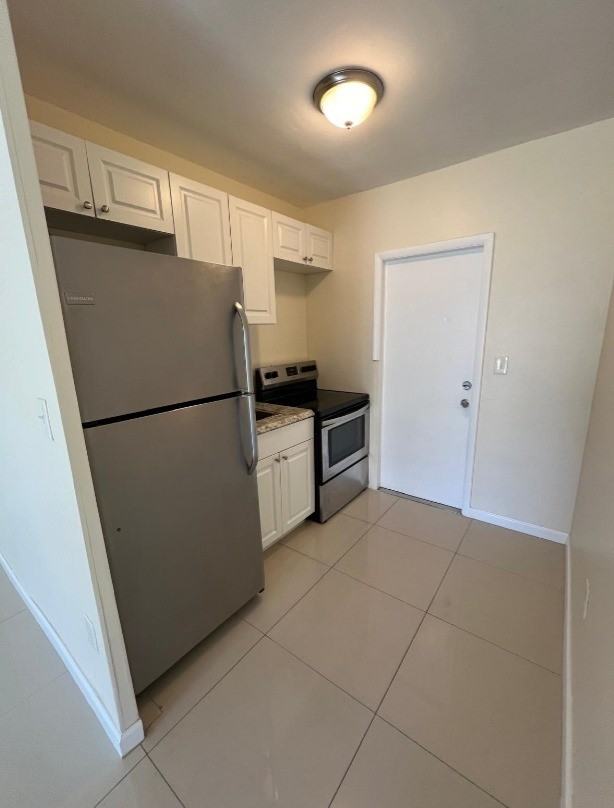 6Plex 1265 NE 136th Terrace - Photo 4 of 7