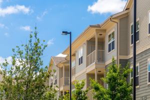 featured image of 7000 E Ben White Blvd