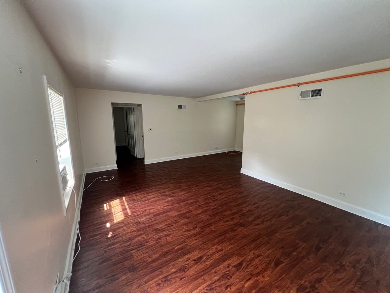 Lake Bluff Villas - Photo 3 of 12