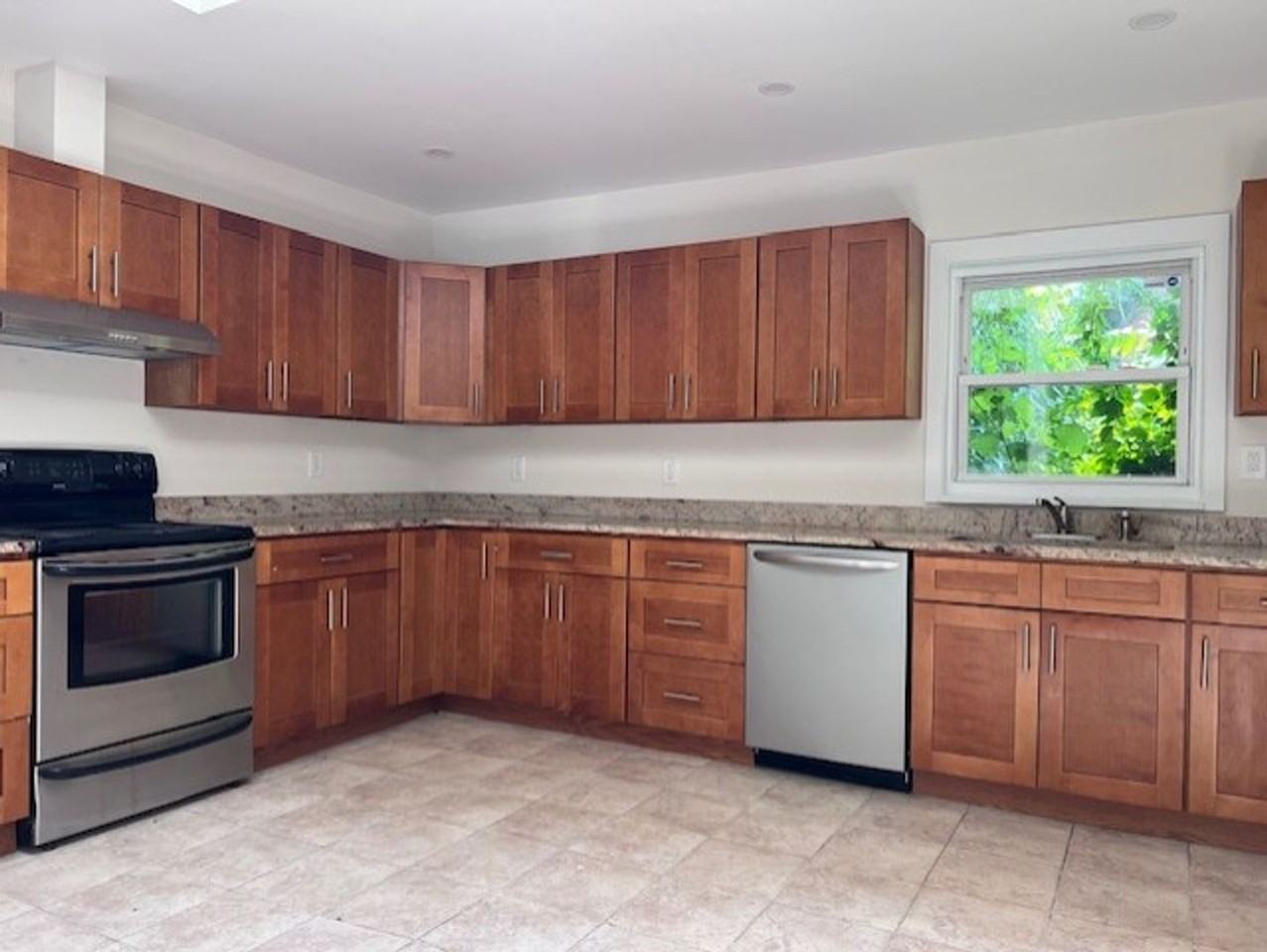 14311 14311 Rt.9w  - House - Photo 2 of 37