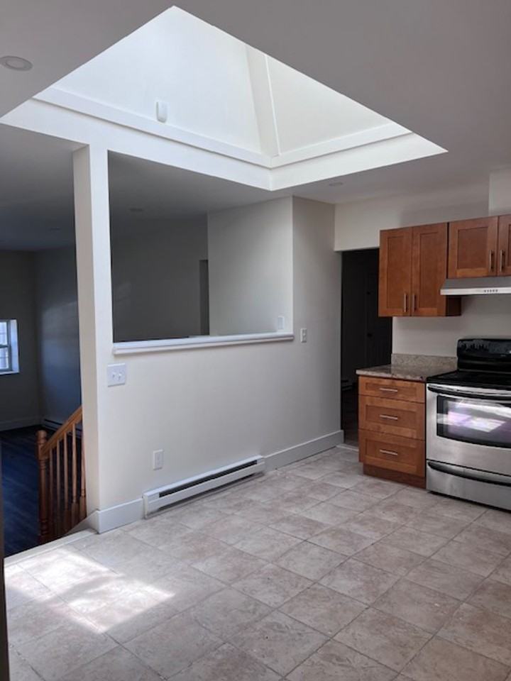 14311 14311 Rt.9w  - House - Photo 5 of 37