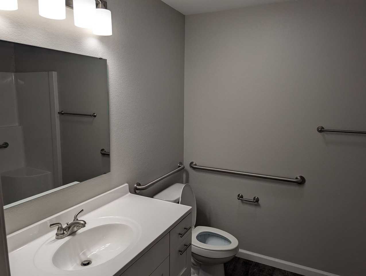 Country Club Farms - Photo 6 of 14