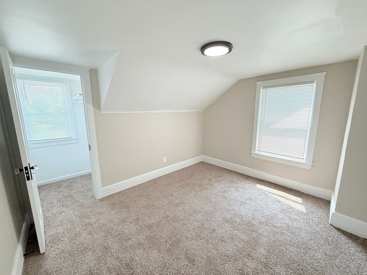 3475 Crane St - Photo 7 of 7