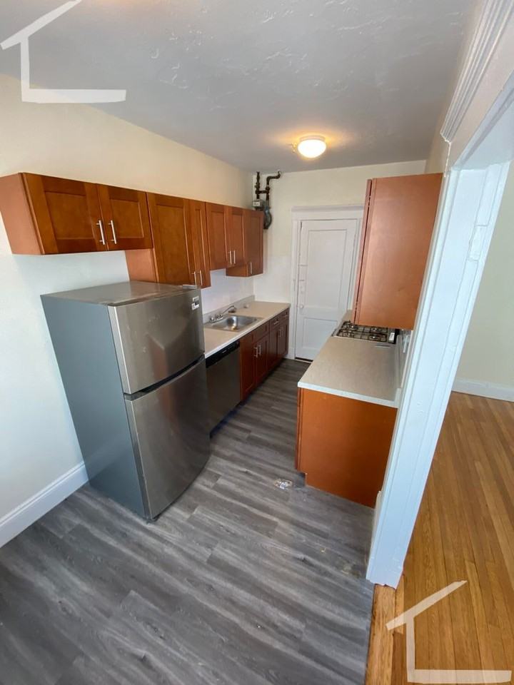 1161 Boylston St - Photo 2 of 6