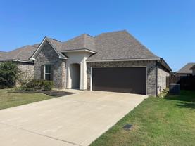 116 Cessna Dr - Photo 1 of 1