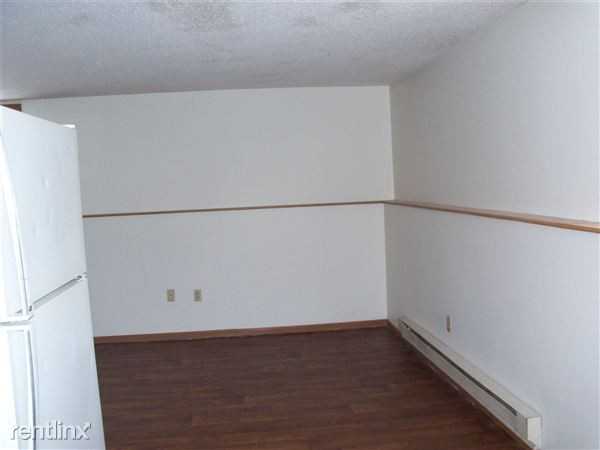 Woodland Duplex - Photo 2 of 3