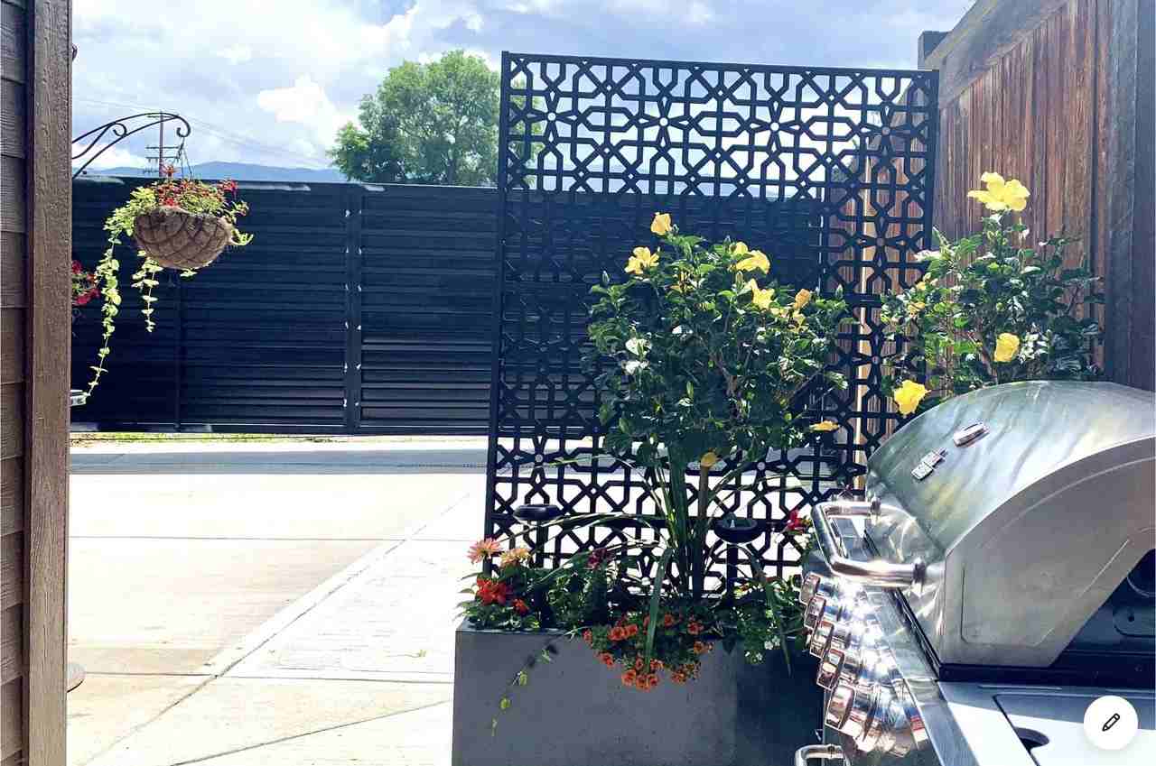 580 Radant Rd - Photo 7 of 19