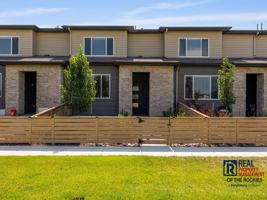 featured image of 4804 Denys Dr