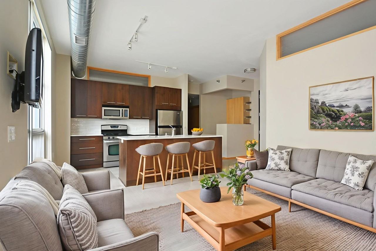 1211 Lagoon Ave #209