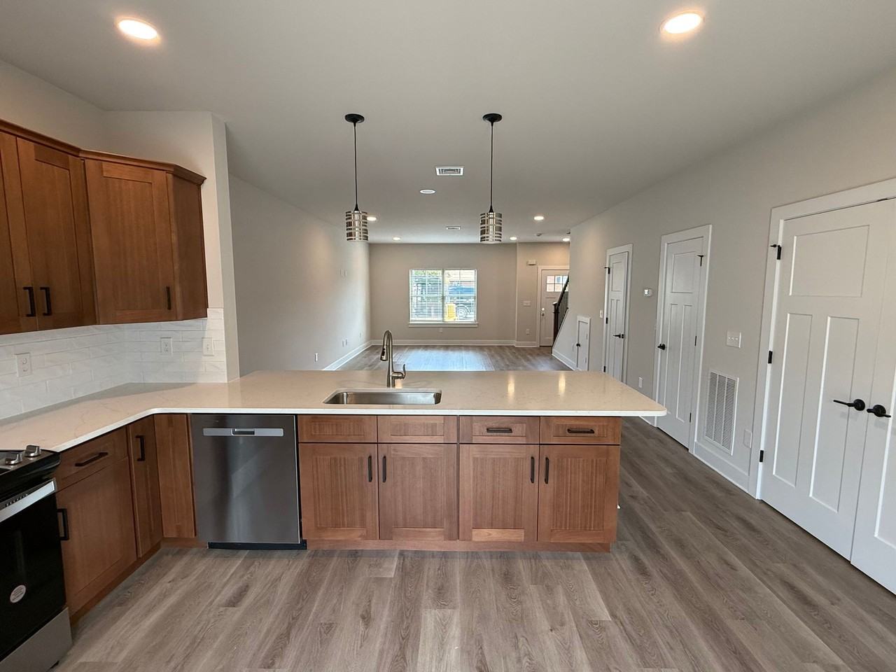 Hilton Street - Photo 4 of 15