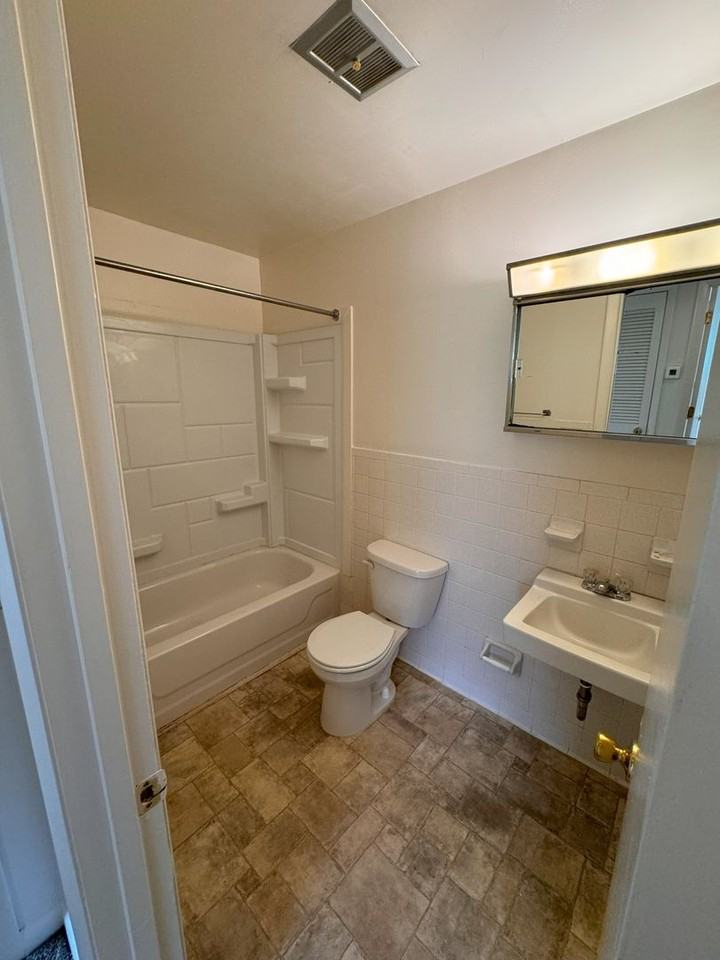 301 Piedmont - Photo 5 of 18