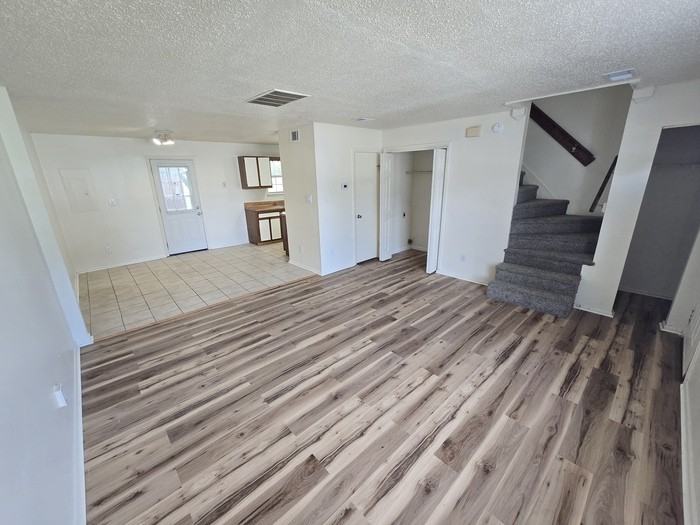 1314 Conoga St - Photo 3 of 24